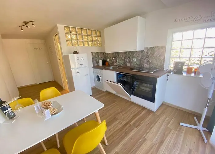 Casa Bianca Апартаменты *